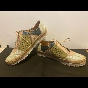 MACIEJKA lace up shoes - quirky unique made in Australia
